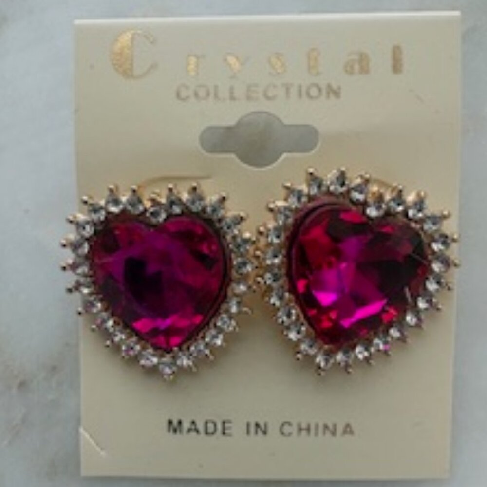 Heart shaped hot pink crystal stud earrings-Clear rhinestones-Gold tone